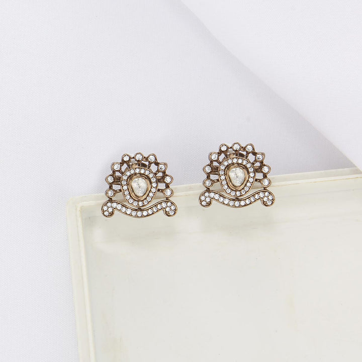 Facinate Victorian Pendant Set