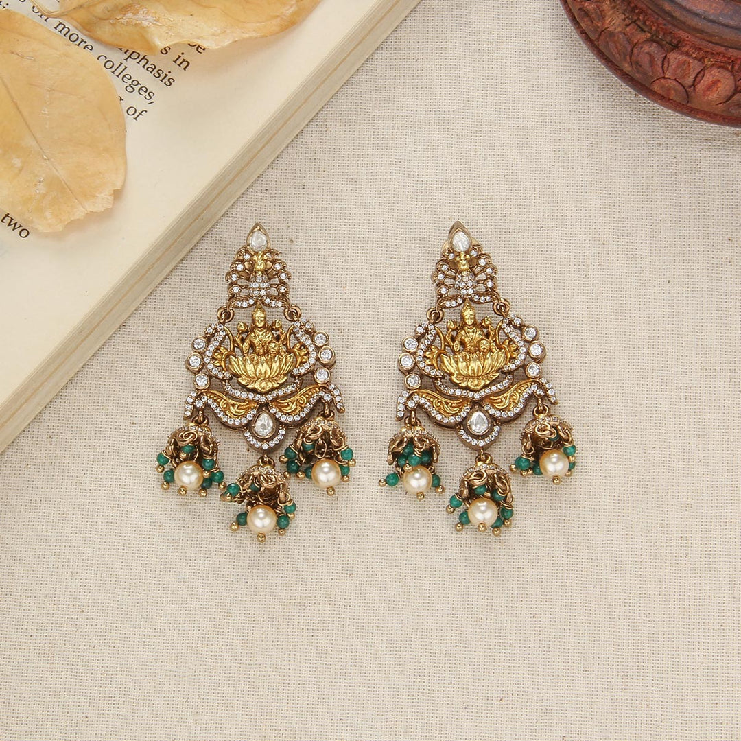 Dual Shine Victorian Pendant Set