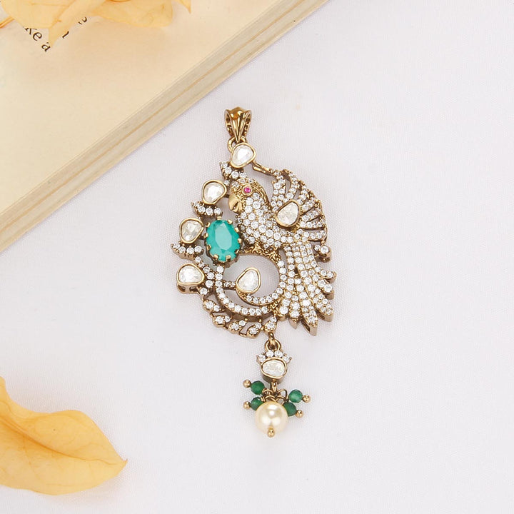 Ashvika Victorian Pendant set