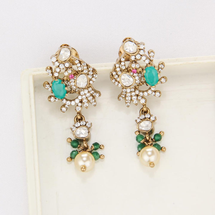 Ashvika Victorian Pendant set