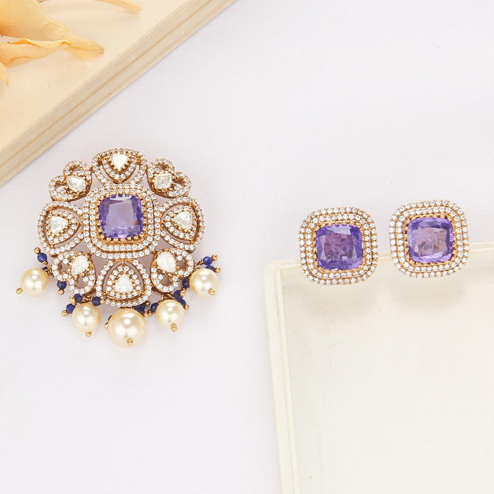 Unisira Victorian Pendant set