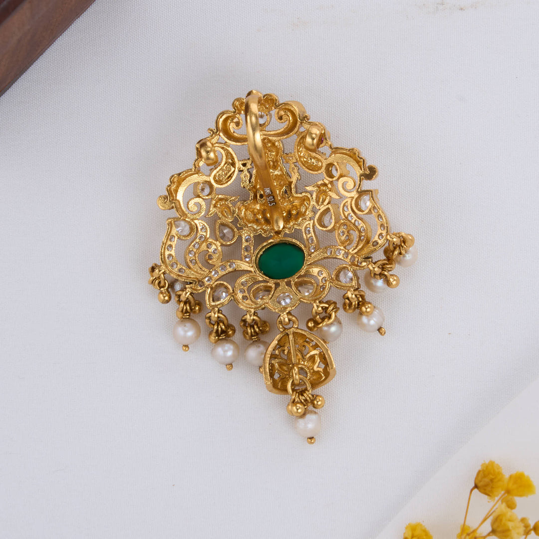 Chic & Fabulous Nagas Pendant