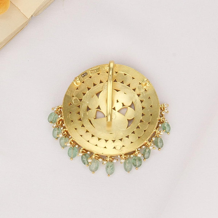 Kenisha Kundan Pendant