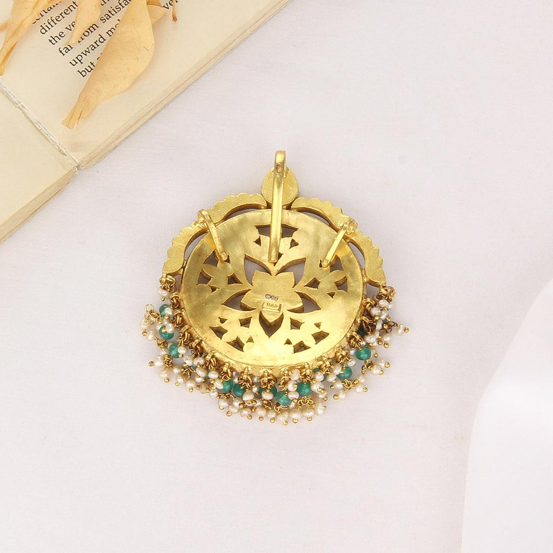 Grandeur Kundan Pendant