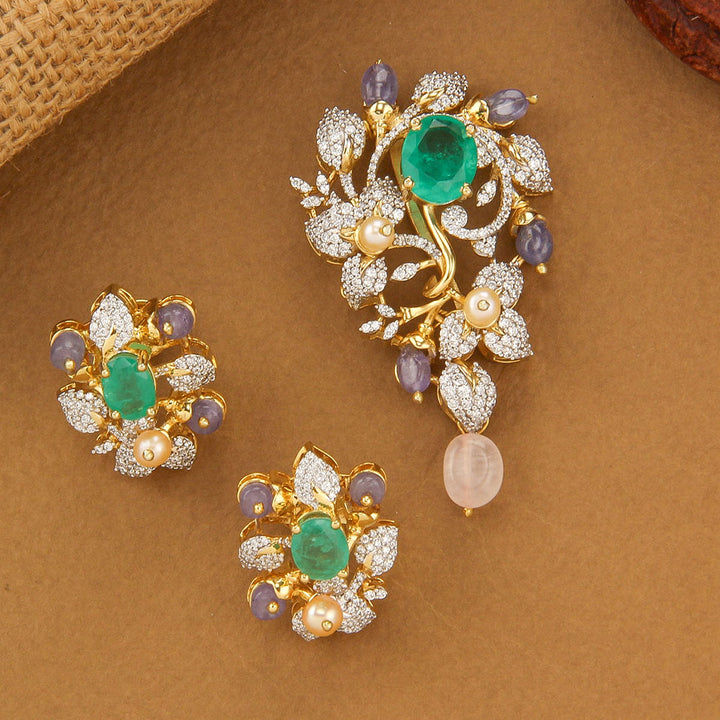 Kani Avikam Pendant Set