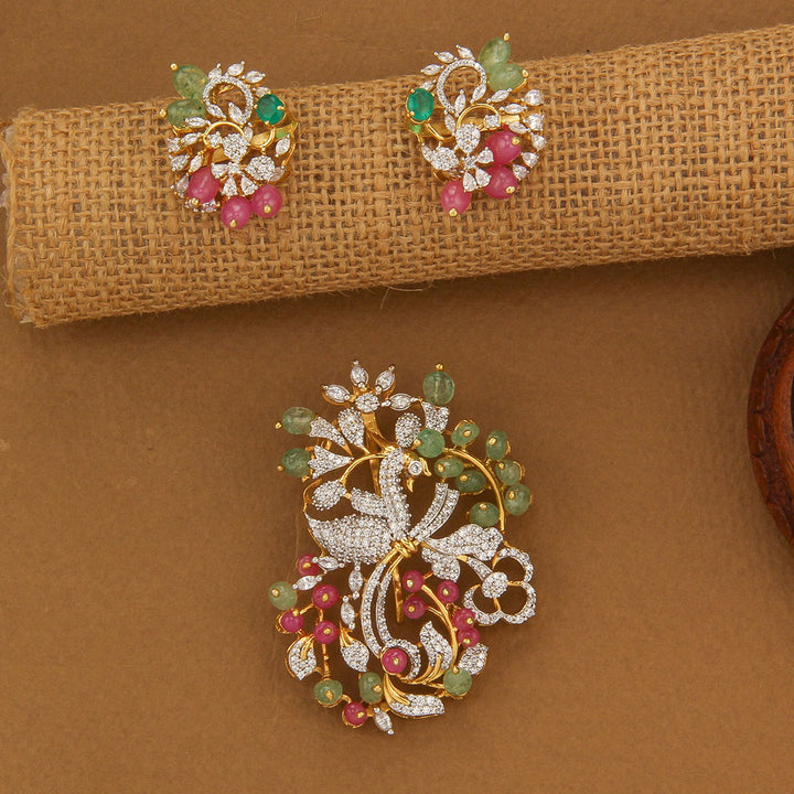 Moncy Avikam Pendant Set