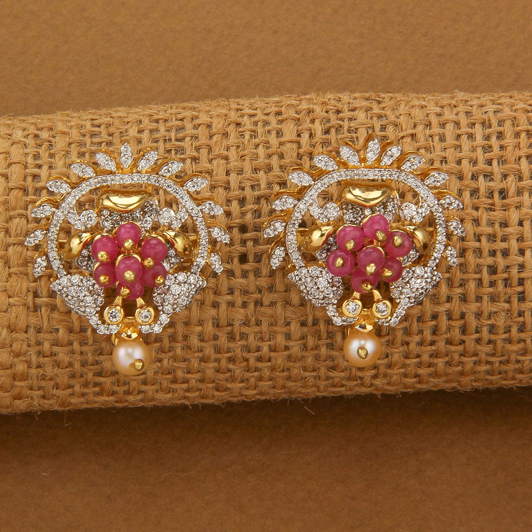 Gomati Avikam Pendant Set