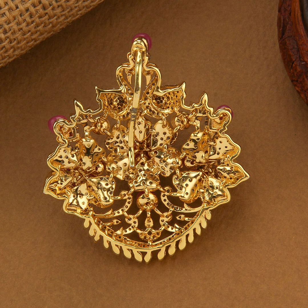 Gomati Avikam Pendant Set