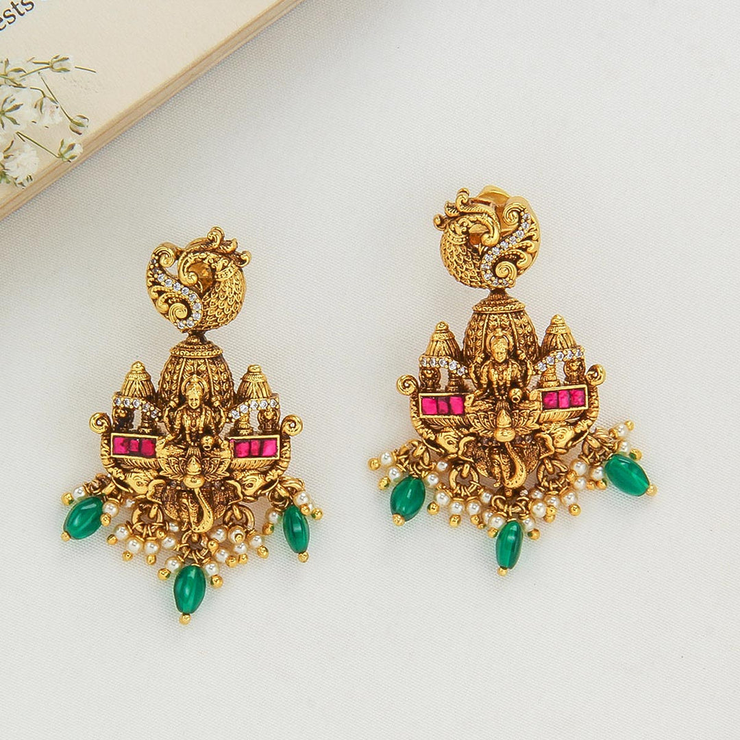 Charvika Nagas Pendant Set