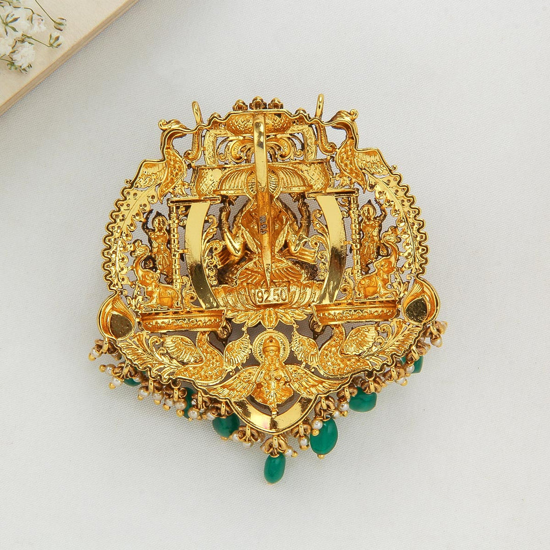 Madhu Nagas Pendant Set