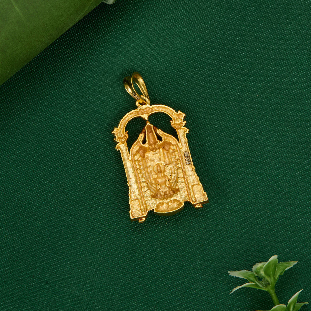 Divine Look 3D Spl Pendant