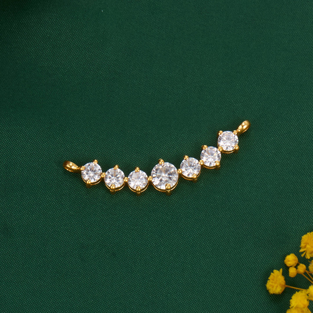 Sparkling Stone Pendant Set