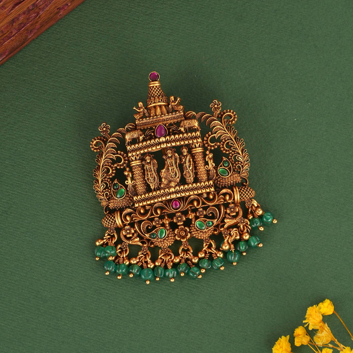 Divine Look Nagas Pendant