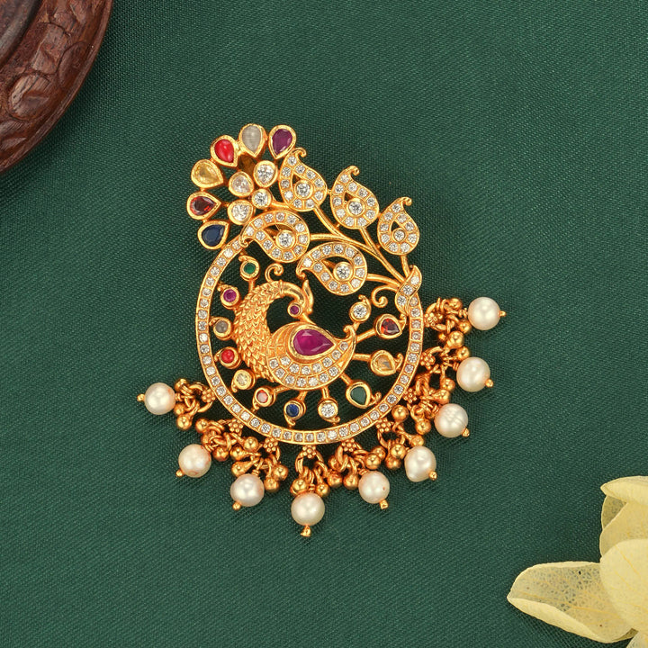 Finthara Stone Pendant