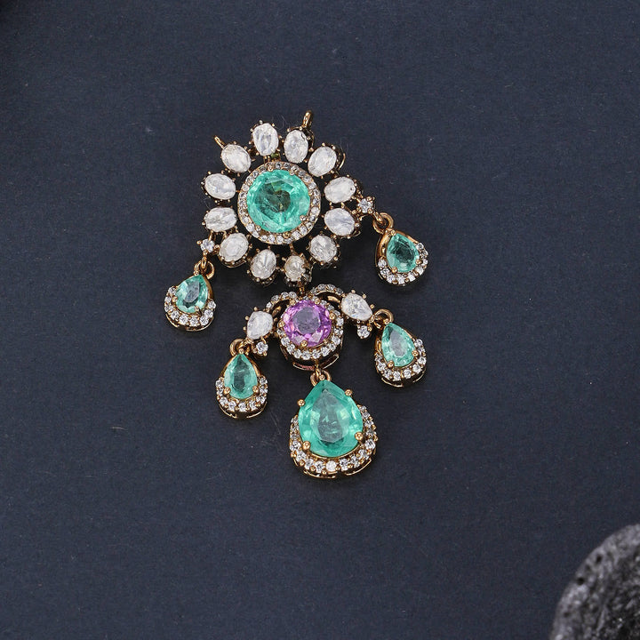 Stylish Victorian Pendant set