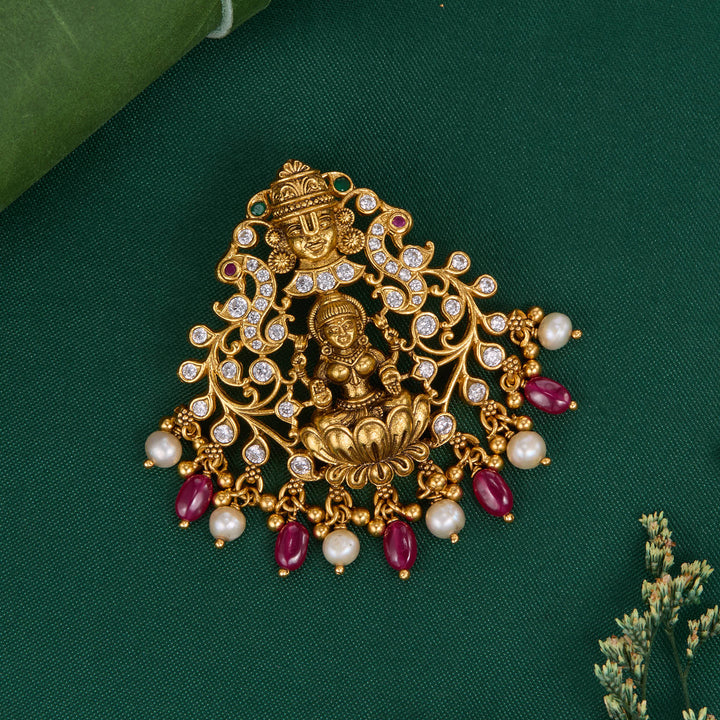 Perumal with Lakshmi Nagas Pendant