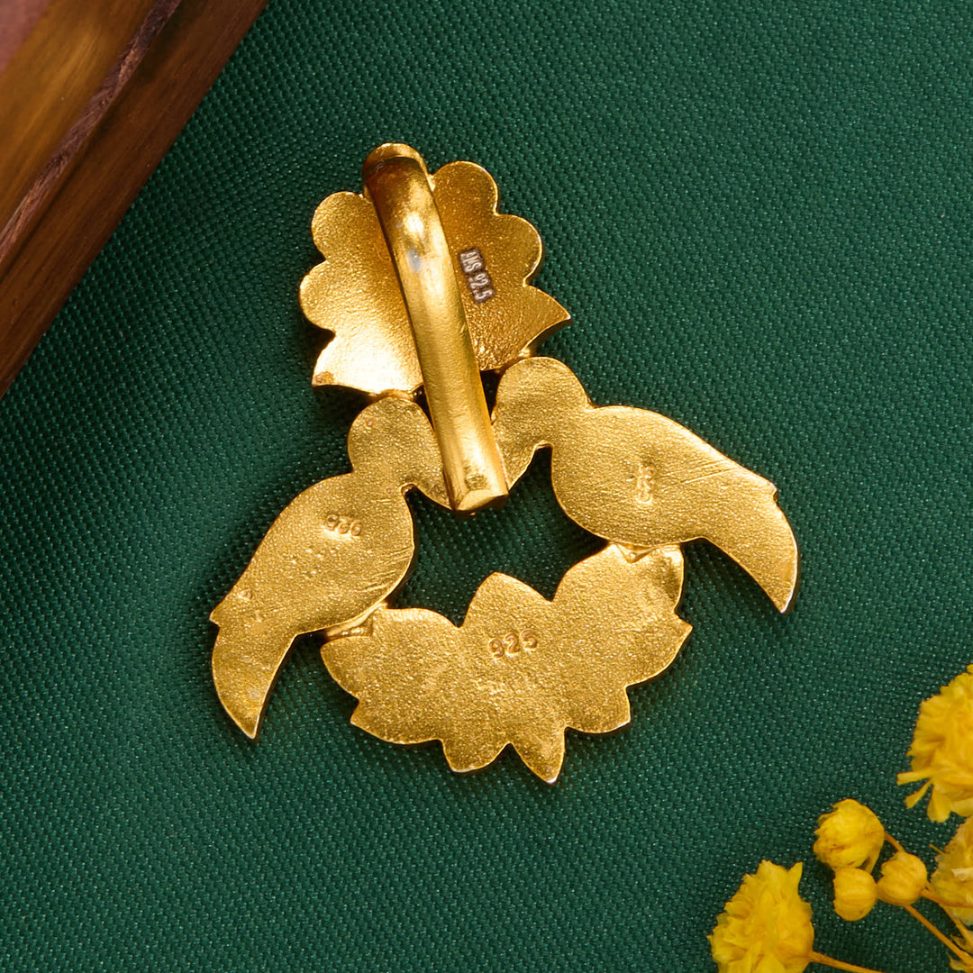 Gambheera Kundan Pendant