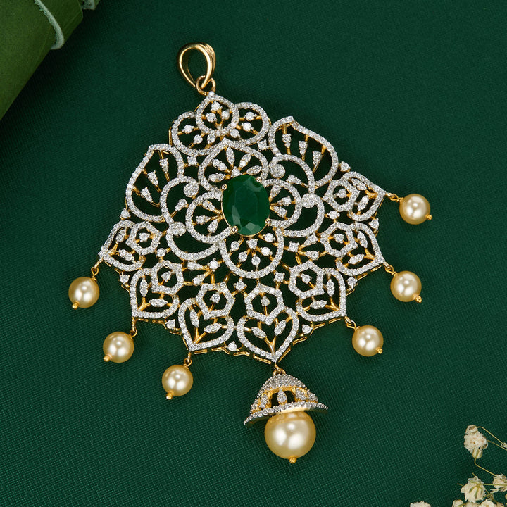 Facinate Diamond Design Pendant