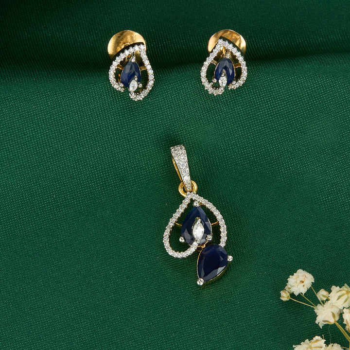 Attractive Pendant Set