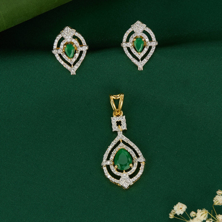 Amazing Avikam Pendant Set