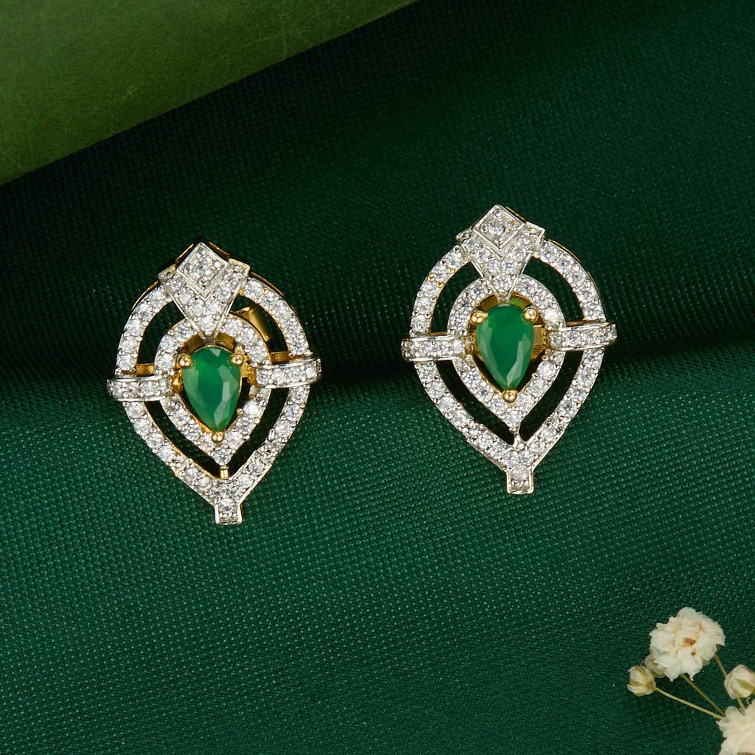 Amazing Avikam Pendant Set