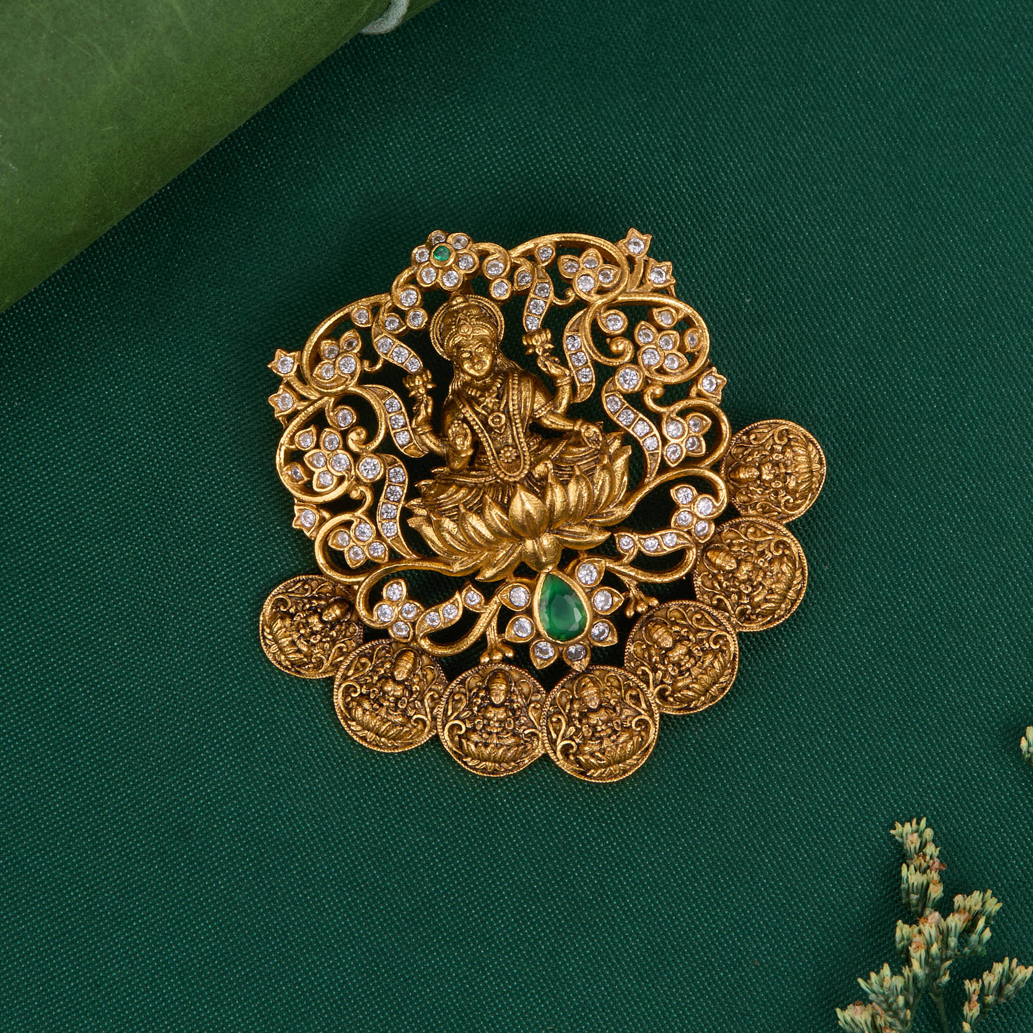Antique Gold Plated Nagas Silver Pendant | Antique Silver Gold
