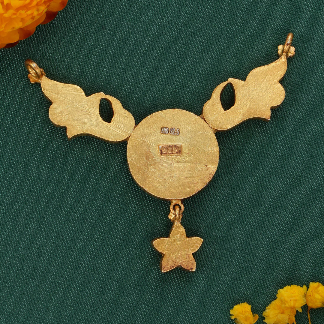Niharikha Kundan Pendant