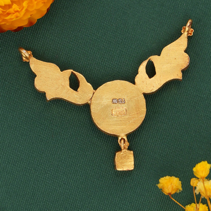 Vahitha Kundan Pendant