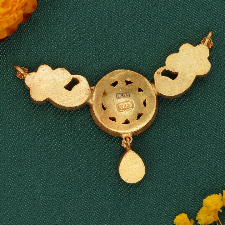 Nivisha Kundan Pendant