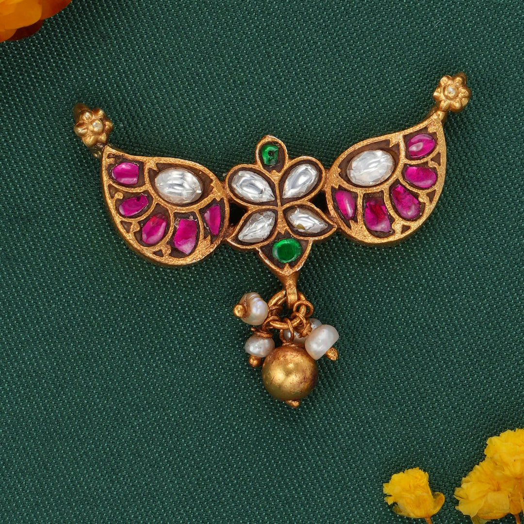 Aarya Kundan Pendant
