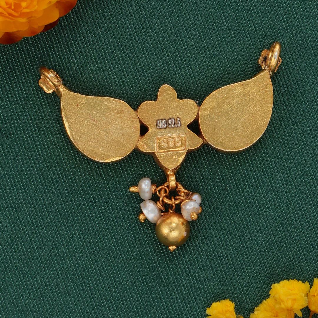 Aarya Kundan Pendant