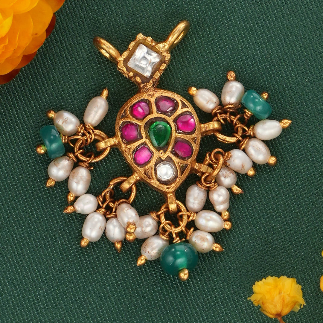 Inaisha Kundan Pendant