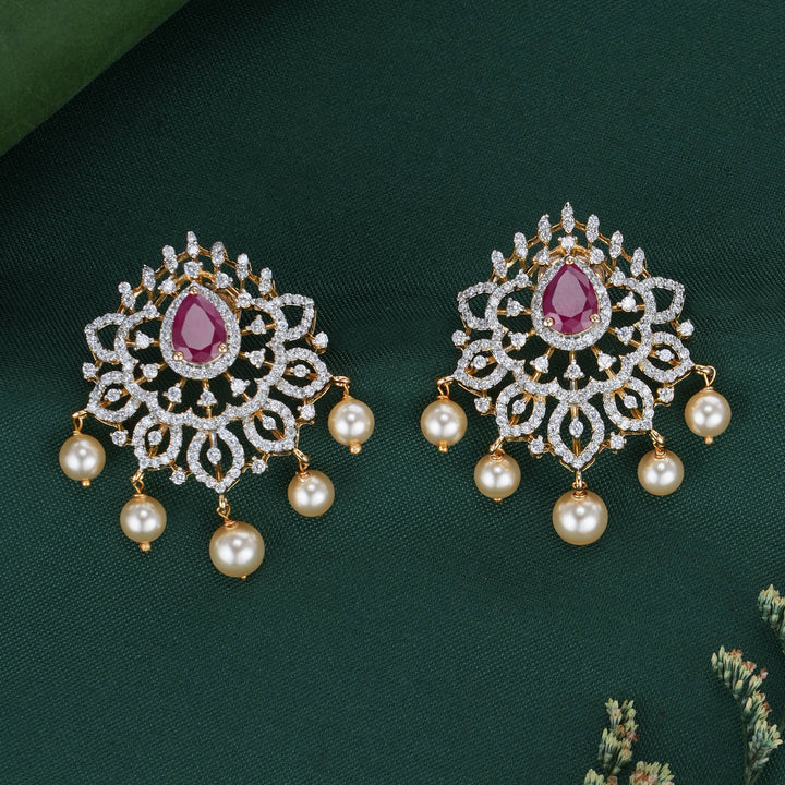 Dahlia Avikam Pendant Set