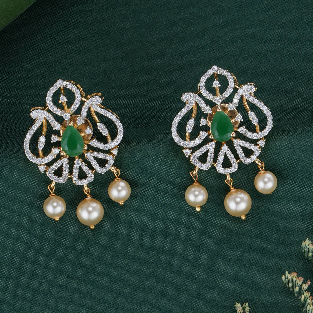 Dawn Avikam Pendant Set