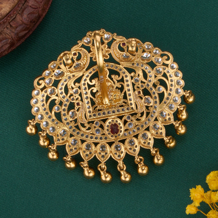 Sparkling Nagas Pendant