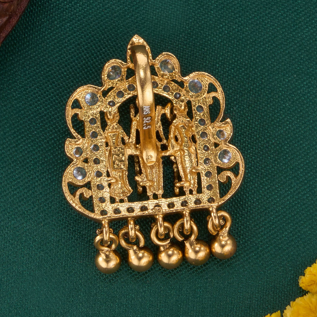 Divine Look Nagas Pendant