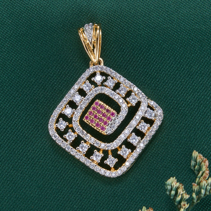 Matilde Avikam Pendant Set