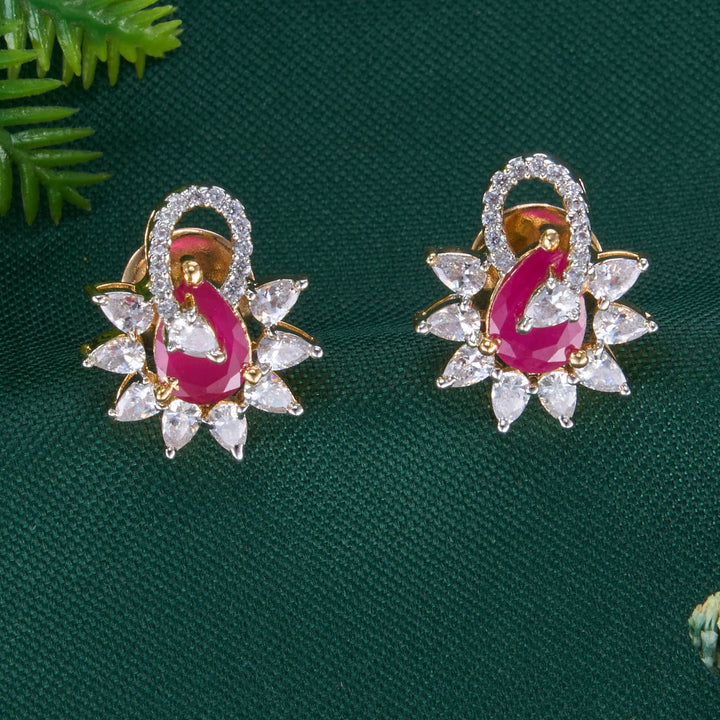 Chiara Avikam Pendant Set