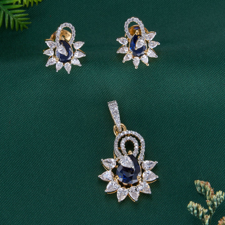 Martina Avikam Pendant Set