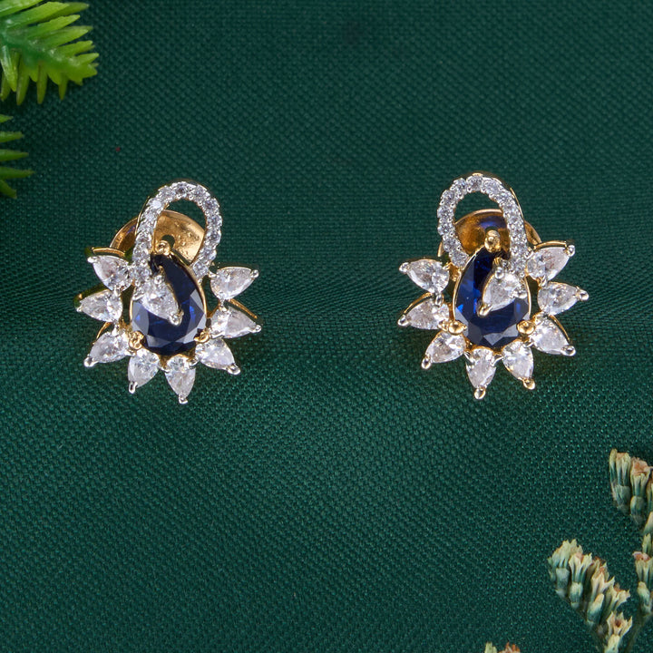 Martina Avikam Pendant Set