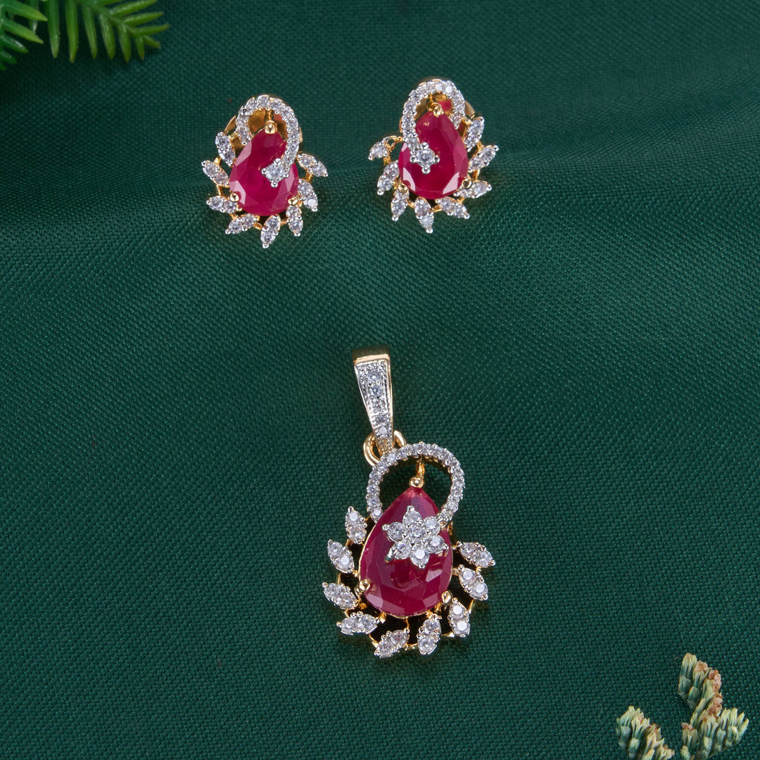 Giorgia Avikam Pendant Set
