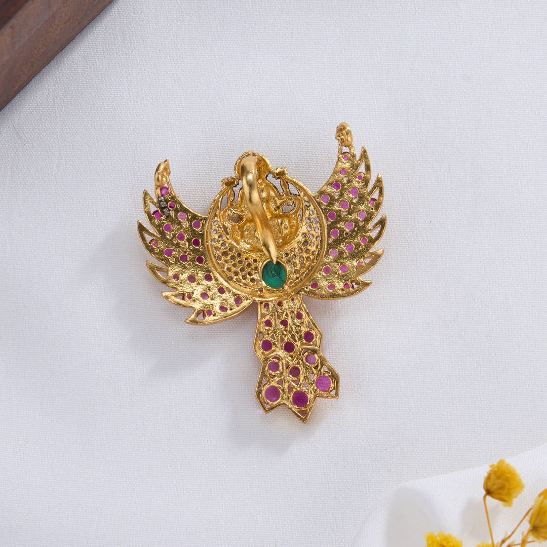 Yasika Nagas Pendant