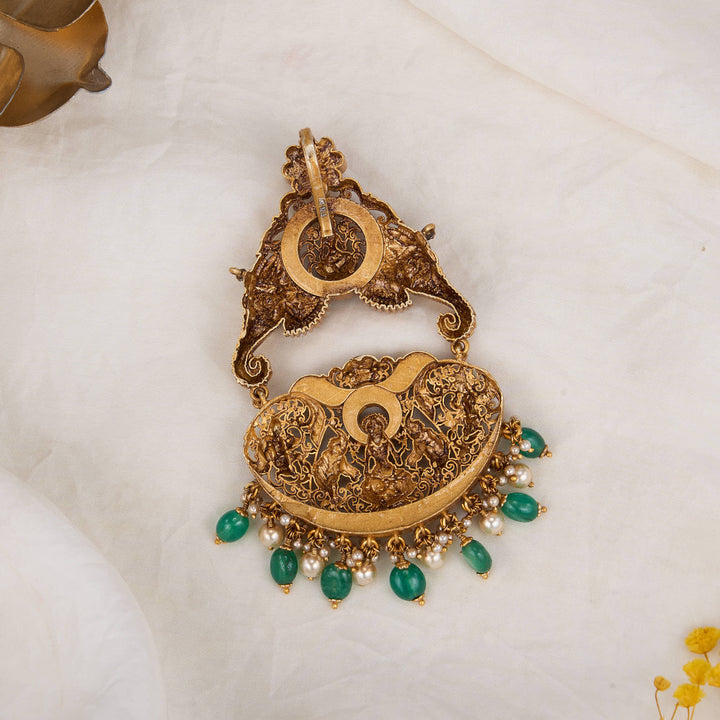 Arnikha Kundan Pendant