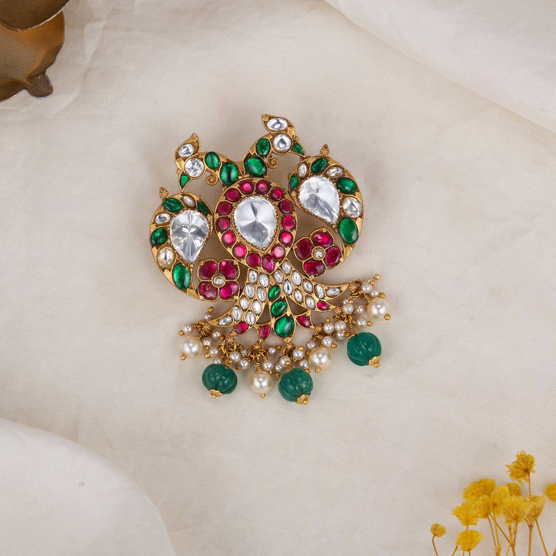 Thivisha Kundan Pendant