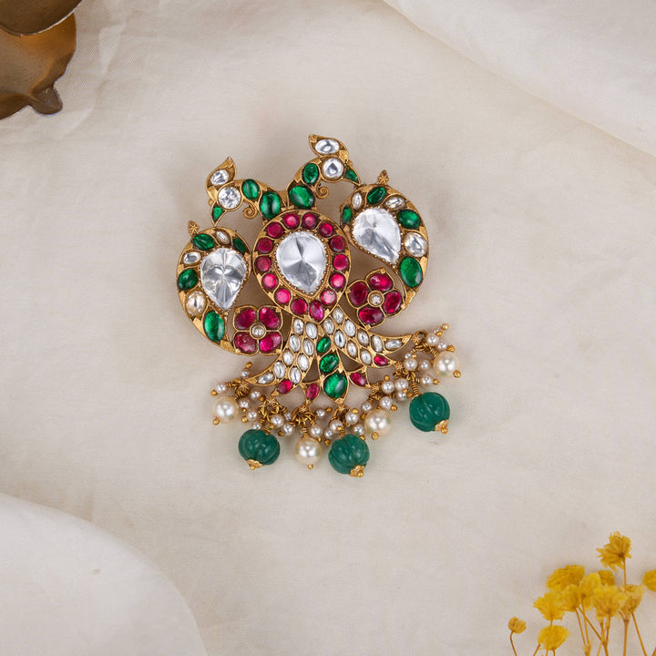 Thivisha Kundan Pendant