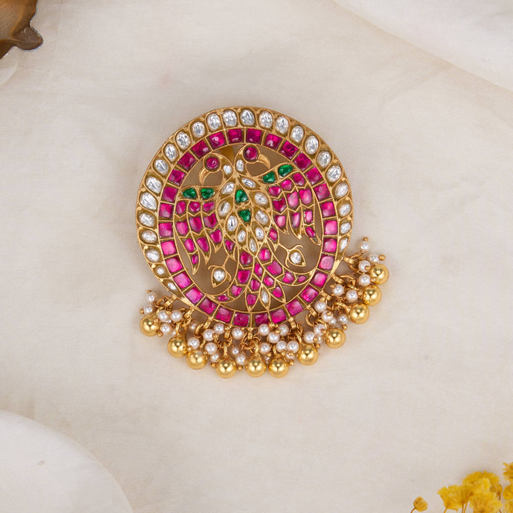 Aswaki Kundan Pendant