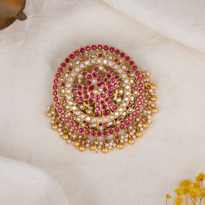 Vedhira Kundan Pendant