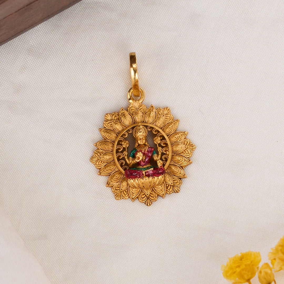 Ethereal 3D Spl Pendant
