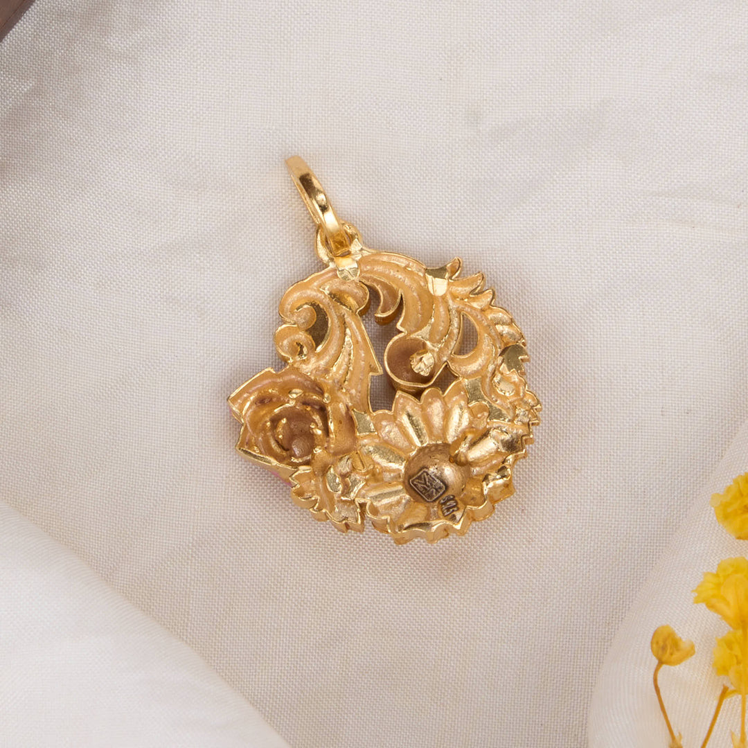 Naisha 3D Spl Pendant