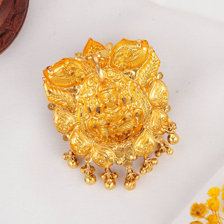 Verthikaa Nagas Pendant